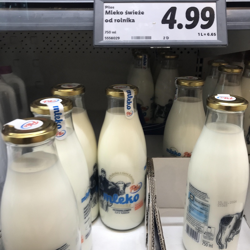 Mleko Pilos 3,8% tłuszczu w butelce szklanej