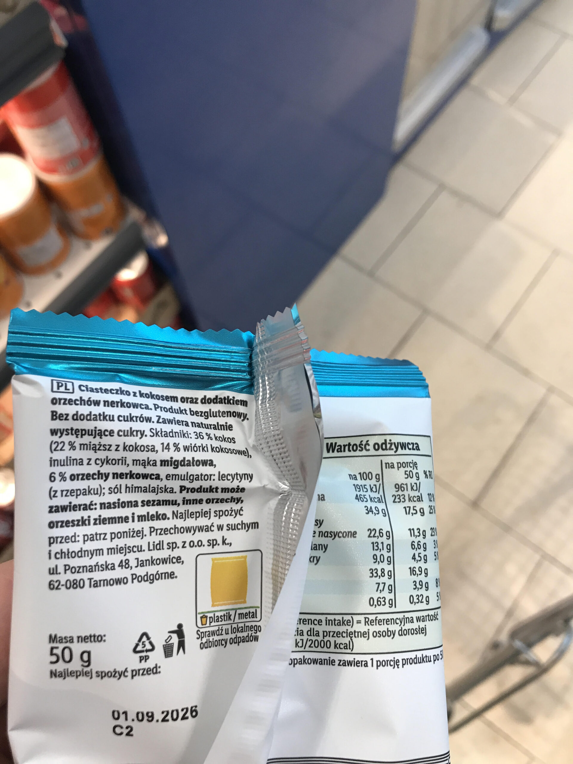 Skład ciasteczka keto z kokosem i nerkowcem